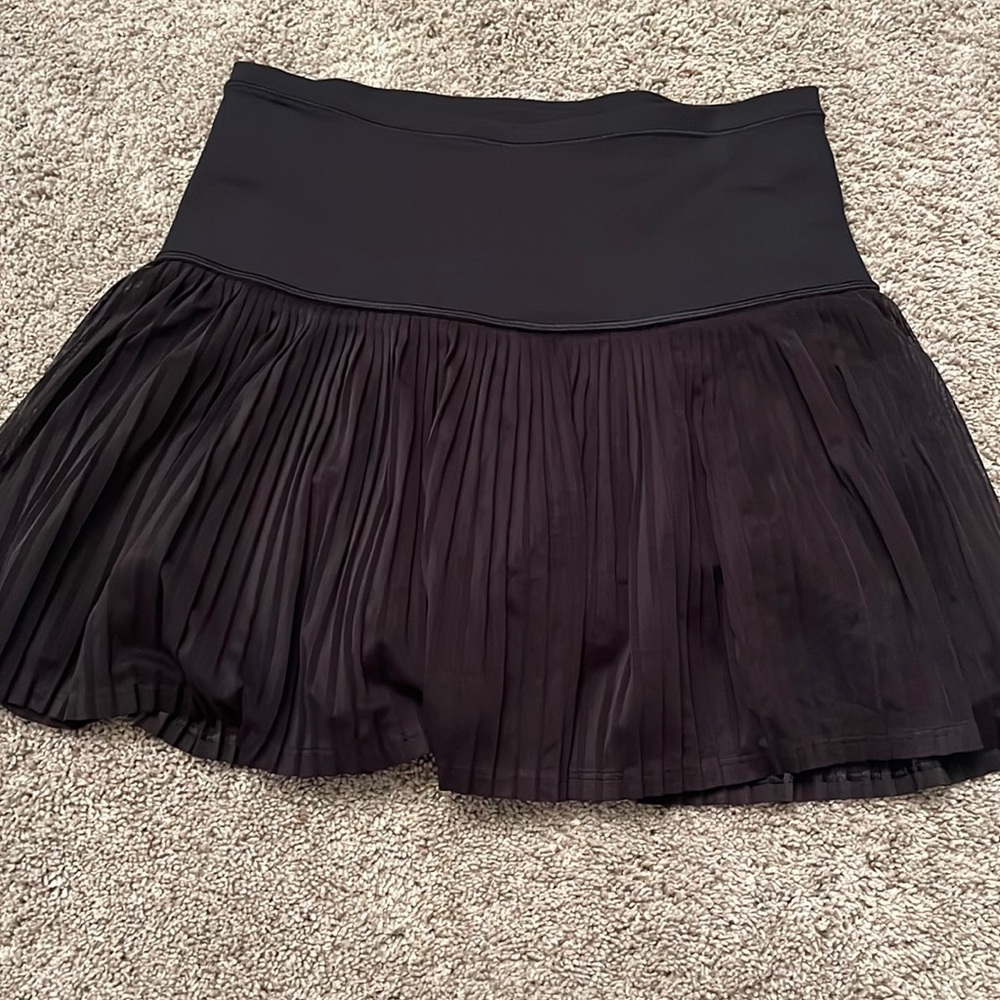 Athleta | Black A-game mesh skort | xs